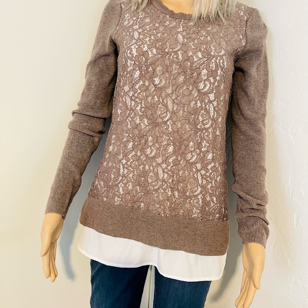 Vera Wang Size Small Layered Grey Sweater